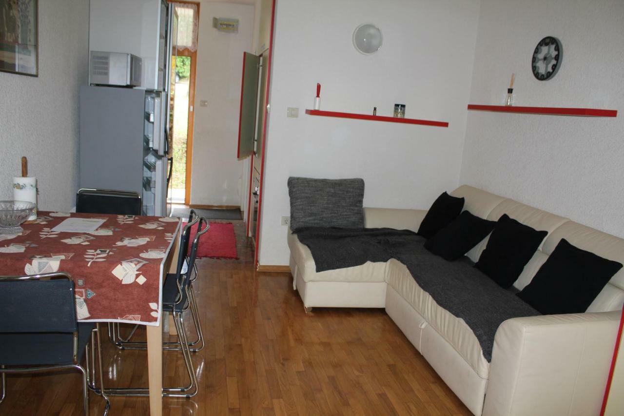 Apartmajsko Naselje Zusterna Apartment Koper Bagian luar foto